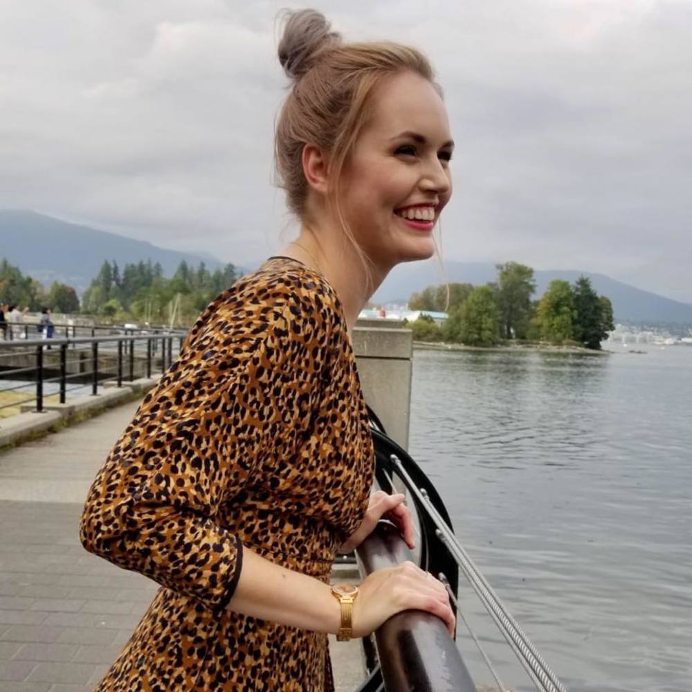 Meet your Posher, Stephanie